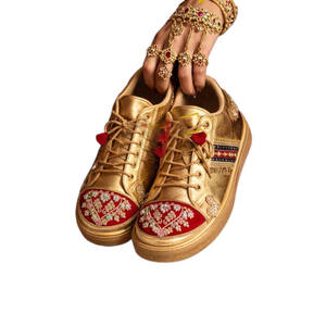 Chaussures pour femmes en similicuir de qualité supérieure, légères, à bout fermé, couleur unie, à lacets, toutes saisons - Product Image 1