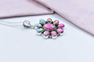 Colgante Hecho A Mano Algodón Caramelo Dalia Plata Esterlina Con Cadena Ajustable - Product Image 3