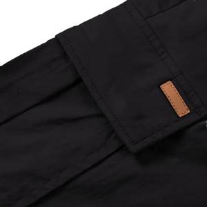 กางเกงขาสั้นผ้ายีนส์สำหรับผู้ชายกางเกงขาสั้นผ้ายีนส์แบบดิบๆ - Product Image 1