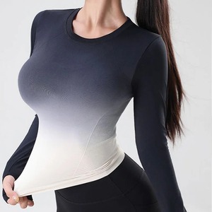 Camiseta de algodón suave para mujer, cuello redondo, manga corta, ajuste relajado, cómoda, transpirable, informal, esencial, moda de verano - Product Image 5