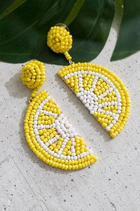 Juego de Pendientes de Perlas con Forma de Frutas Tropicales: Sandía, Limón y Plátano, Perfectos para Vacaciones de Verano en la Playa o Festivales - Product Image 3
