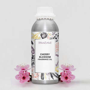 Aceite Aromático de Flor de Cerezo, Aceite Esencial Puro de Sándalo, Vetiver y Árbol de Té para Reafirmar y Nutrir el Cuerpo, Prensado en Frío - Product Image 1