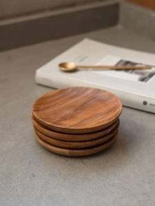 Sous-verres en bois faits à la main avec protection de table en bois de teck à grain naturel pour boissons chaudes et froides Walut Mat & Pads - Product Image 3