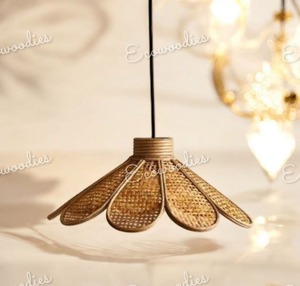 โคมไฟแขวนหวายรูปทรงไม่เหมือนใครจี้ติดเพดานสีธรรมชาติดีไซน์โบราณสำหรับบ้านห้องนั่งเล่นขนาดกลาง - Product Image 3