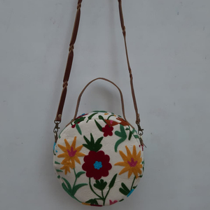 Sacs à bandoulière ronds en tissu brodé à la main en coton de haute qualité avec fermeture à glissière poignée en cuir accessoires de sacs à provisions - Product Image 2