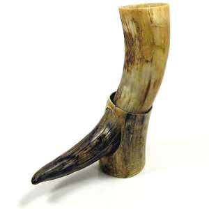 Corne à boire Viking écologique de luxe faite à la main Corne de boeuf véritable avec bracelet en cuir poli et support d'Inde - Product Image 3