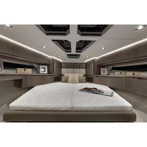 Lancha Motora Galeon 470 Sky 2019 Usada, Casco de Fibra de Vidrio, Motor a Gasolina de 350 HP, Velocidad de 35-40 Nudos - Product Image 5