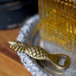 Abridor de Botellas de Aluminio con Forma de Pez, Estilo Moderno, Utensilio de Barra Metálico para Fiestas, Hogar, Hotel y Restaurante - Product Image 3