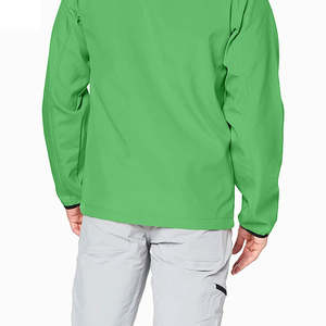 เสื้อแจ็คเก็ตกันลมกันน้ำมีฮู้ดสำหรับผู้ชาย พร้อมโลโก้ด้านหน้า คุณภาพส่งออกสำหรับตะวันออกกลาง ทรงหลวม สไตล์ OEM - Product Image 4