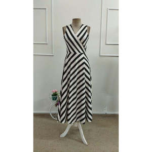 Robe midi Dalgic à rayures, col à revers, sans ceinture, Kadin Askili Kruvaze, 37928 - Noir - Product Image 5