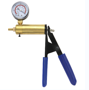 ชุดปั๊มสุญญากาศแบบใช้มือ RoseBud รุ่น PRO Series 3 พร้อมปลั๊กไฟฟ้า สำหรับผู้ชายและผู้หญิง ใช้สำหรับการสำเร็จความใคร่ทางทวารหนัก - Product Image 2