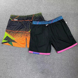 Pantalones Cortos Deportivos para Hombre con Bolsillos Personalizados y Cordón Ajustable, Servicio OEM, 100% Alta Calidad, Pantalones Cortos de Malla con Serigrafía - Product Image 3