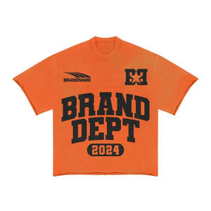 2025 T-shirt rétro personnalisé pour hommes, impression de haute qualité sur des T-shirts surdimensionnés à épaules tombantes - Product Image 4