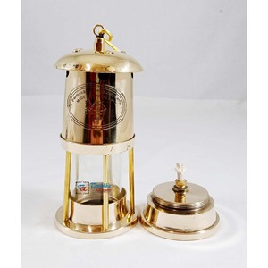 Wholesale Nautical <b>Brass</b> Polish Miners' Safety Lantern Decorative <b>Oil</b> <b>Lamp</b> Handmade Maritime Gift Item For Home Decoration - Product Image 3