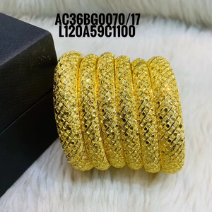 Moda caliente 18K Brazalete chapado en oro Alta calidad Un gramo Todo tipo Diseño Conjuntos de joyería en línea para mujeres - Product Image 1