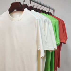 Personaliza tus camisetas de hombre a precios al por mayor: espacios en blanco sólidos e impresión personalizada de un fabricante fiable - Product Image 5