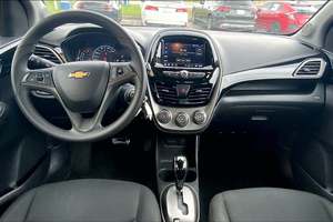 Chevrolet Spark 1LT FWD 2022 Económico con Volante a la Izquierda/Derecha - Product Image 5