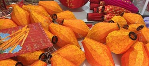 Farolillos de seda rojos, naranjas, azules vietnamitas tradicionales al aire libre para Decoración - Product Image 2