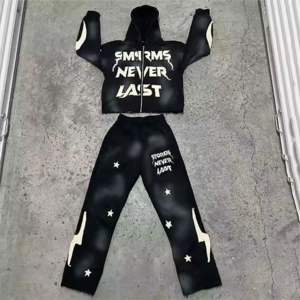 เสื้อฮู้ดสวมหัวสำหรับผู้ชายโอเวอร์ไซส์ออกแบบได้ตามต้องการเสื้อมีฮู้ดแบบสวมหัวประดับพลอยเทียมเสื้อแทร็คสูทแบบหนาเปิดไหล่ตก - Product Image 5