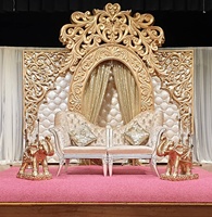 Panneaux de fond de scène classiques en fibre pour mariages indiens et décors de scène – Légers, taille/couleur personnalisables, décoration professionnelle