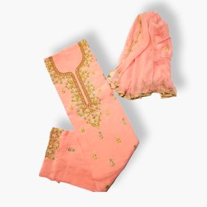 ชุดสูทแฟชั่นอินเดียปักด้วยมือจากนักออกแบบสมัยใหม่ทำจากผ้าไหมสำหรับงานปาร์ตี้สไตล์ดั้งเดิม - Product Image 1