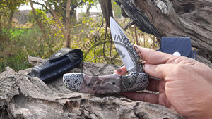 Vente chaude Fantaisie À La Main D2 En Acier Gravé Couteau Pliant De Poche DIY Grade Gravé À La Main Couteau Pliant Avec Gaine En Cuir - Product Image 4