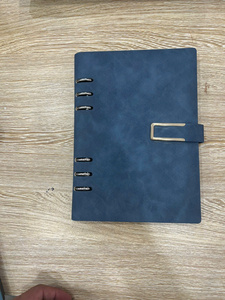Carpeta A5 de lujo, organizador de diario de cuaderno recargable de hojas sueltas con bolígrafo, juego de regalo de papelería de buen papel en caja de regalo incluida - Product Image 3