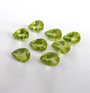 AAA + Calidad Peridoto natural Forma de pera Corte facetado Calibrado Forma de lágrima Piedras preciosas al por mayor - Product Image 2