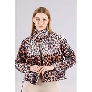 Chaquetas con Cuello Mandarín y Botones a Presión para Mujer, Disponibles al por Mayor - Product Image 5