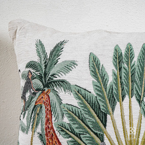 Coussins Jacquard en Polycoton Doux et Durable en Vrac Vente en Gros Logo Personnalisé de Haute Qualité Confortable Aspect Élégant - Product Image 3