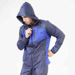 Chándal Cortavientos con Capucha de Invierno, Diseño Personalizado al por Mayor, Ecológico, Impermeable, Cortavientos, Transpirable, con Cordón Ajustable - Product Image 2