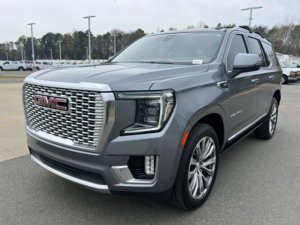 GM_C Yukon Denali V8 6.2L RWD d'occasion propre 2021 - Product Image 3