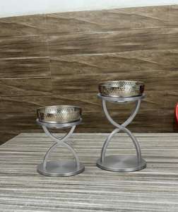 Gobelets à dessert en acier inoxydable jetables de qualité supérieure et au design élégant, écologiques, ronds et à pied - Product Image 2