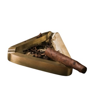 Cenicero clásico de Metal de acero inoxidable, acabado antiguo mate, accesorios de Cenicero personalizados, ceniceros de Metal para cigarrillos, Hotel - Product Image 1