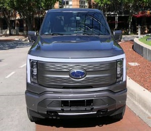 2022 F-l 5 0 Iightnlng Iarlat Pickup AWD Double Lithium R18 Leather Seats Rear <b>Camera</b> <b>Panoramic</b> Sunroof 110kWh Battery - Product Image 1