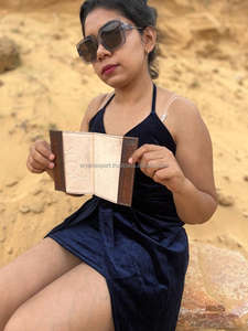 Nouveaux porte-passeports sécurisés en cuir marron gaufré véritable usiné à la main Boho étuis à passeport de voyage en cuir Vintage traditionnel - Product Image 6