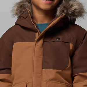 Veste d'hiver matelassée personnalisée avec logo, fermeture éclair, capuche et blocs de couleur, pour garçons, manches longues - Product Image 2