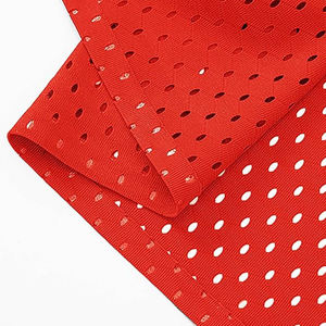 Camiseta de Fútbol Americano Personalizada al por Mayor con Logotipo, 100% Poliéster, Malla Antibacteriana, Cuello Redondo, Top de Entrenamiento de Secado Rápido y Transpirable - Product Image 4