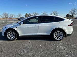 TESLA MODEL X LONG RANGE PLUS 2020 USADO, VOLANTE A LA IZQUIERDA/DERECHA - Product Image 2