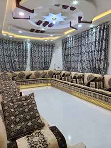 Diseño interior árabe Majlis, diseño clásico moderno, elegante conjunto de sala de estar, asientos de esquina de lujo, diseño que ahorra espacio - Product Image 3