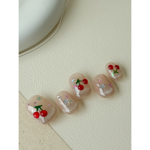 Autocollant pour ongles Cherry Sparkle Press-On, élégant et scintillant, pour femmes - Product Image 3