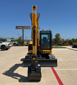 Nouveau modèle JCB 3,5 tonnes mini pelle compacte certifiée pour la construction et l'aménagement paysager - Product Image 3