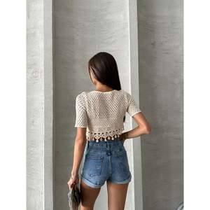 Blusa de punto con borlas sin rematar al por mayor para mujer Topshow - Product Image 1