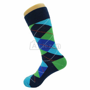 Medias deportivas unisex de calidad superior antiolor, calcetines deportivos personalizados en diferentes colores - Product Image 3