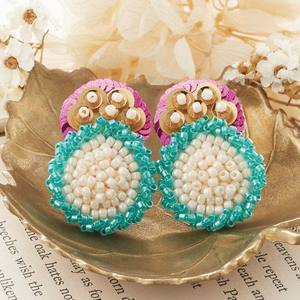 Boucles d'oreilles en perles faites à la main, boucles d'oreilles multi-perles personnalisées, bijoux de fête pour femmes au meilleur prix, boucles d'oreilles en perles - Product Image 2