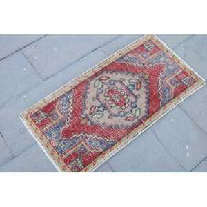 Rug, 1.7x3.2 ft Vintage Rug, <b>Red</b> Animal Print Rug <b>Wool</b> - Product Image 3
