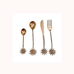 Ensemble de service à salade à poignée côtelée en laiton Sun End vaisselle en or ensemble de service de nourriture décoratif ensemble de couverts couverts - Product Image 1