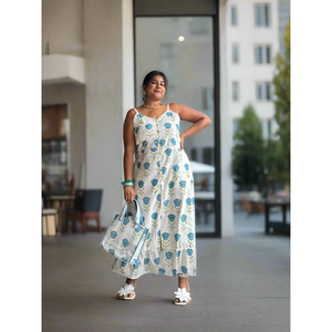 Robe à bretelles à imprimé floral à la main Tulip Kiss, taille XL, style doux, taille empire, volants, bretelles spaghetti, hiver/printemps, ODM - Product Image 1