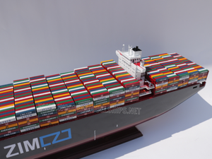 Gia Nhien Fabricant Approuvé Conception Personnalisée quantité minimale de commande Basse Navires Commerciaux Zim New York MODÈLE DE BATEAU EN BOIS _ ARTISANAT EN BOIS - Product Image 5