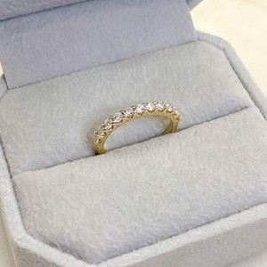 Anillo DE BODA minimalista de diamante de moissanita de corte redondo de 2mm | Media eternidad de Punta compartida | Plata 925 o chapado en oro de 18 quilates - Product Image 6
